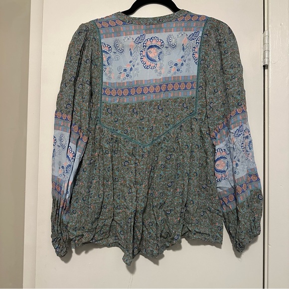 Vici long sleeve bohemian blouse size S - Picture 3 of 7